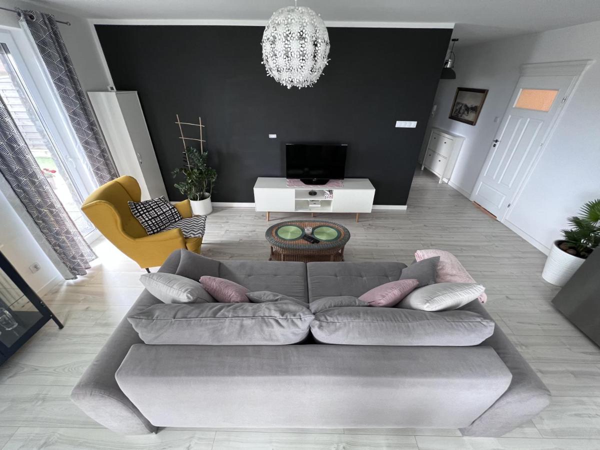 Apartament Z Tarasem Na Osiedlu Rakownica Єленя-Ґура Екстер'єр фото