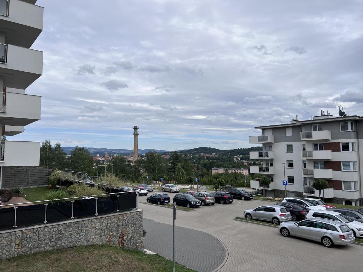 Apartament Z Tarasem Na Osiedlu Rakownica Єленя-Ґура Екстер'єр фото