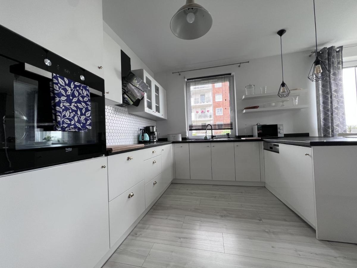 Apartament Z Tarasem Na Osiedlu Rakownica Єленя-Ґура Екстер'єр фото